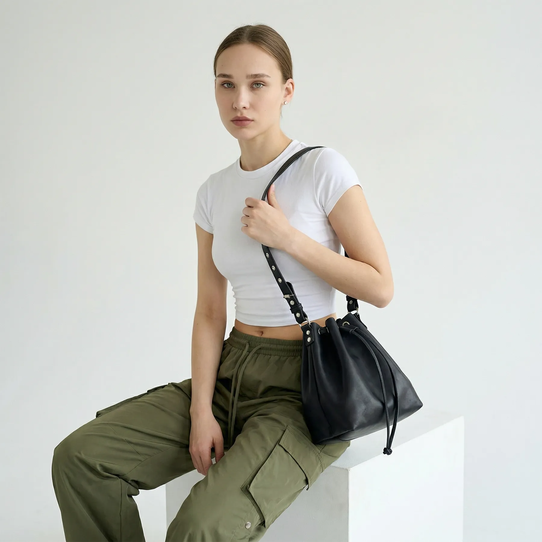 Bucket Bag Saira - Image 10