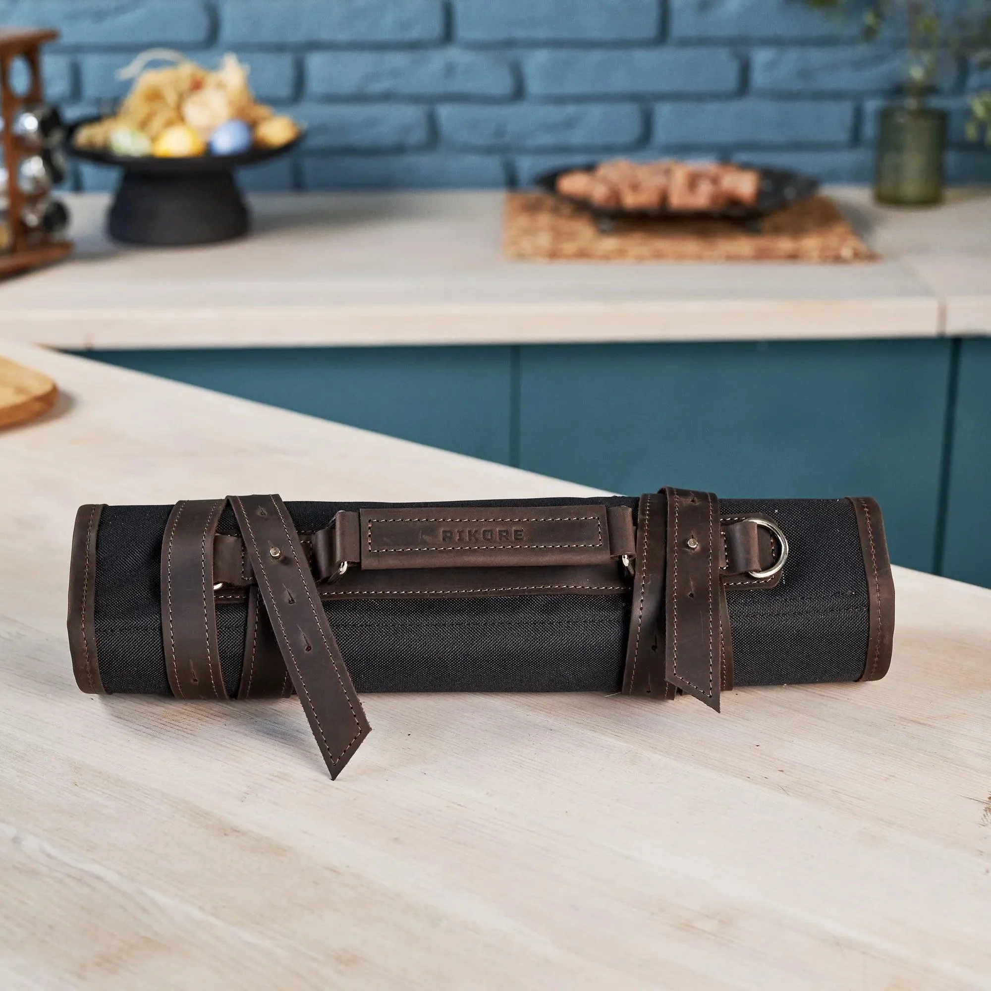 Waxed Canvas Knife Roll - Image 17