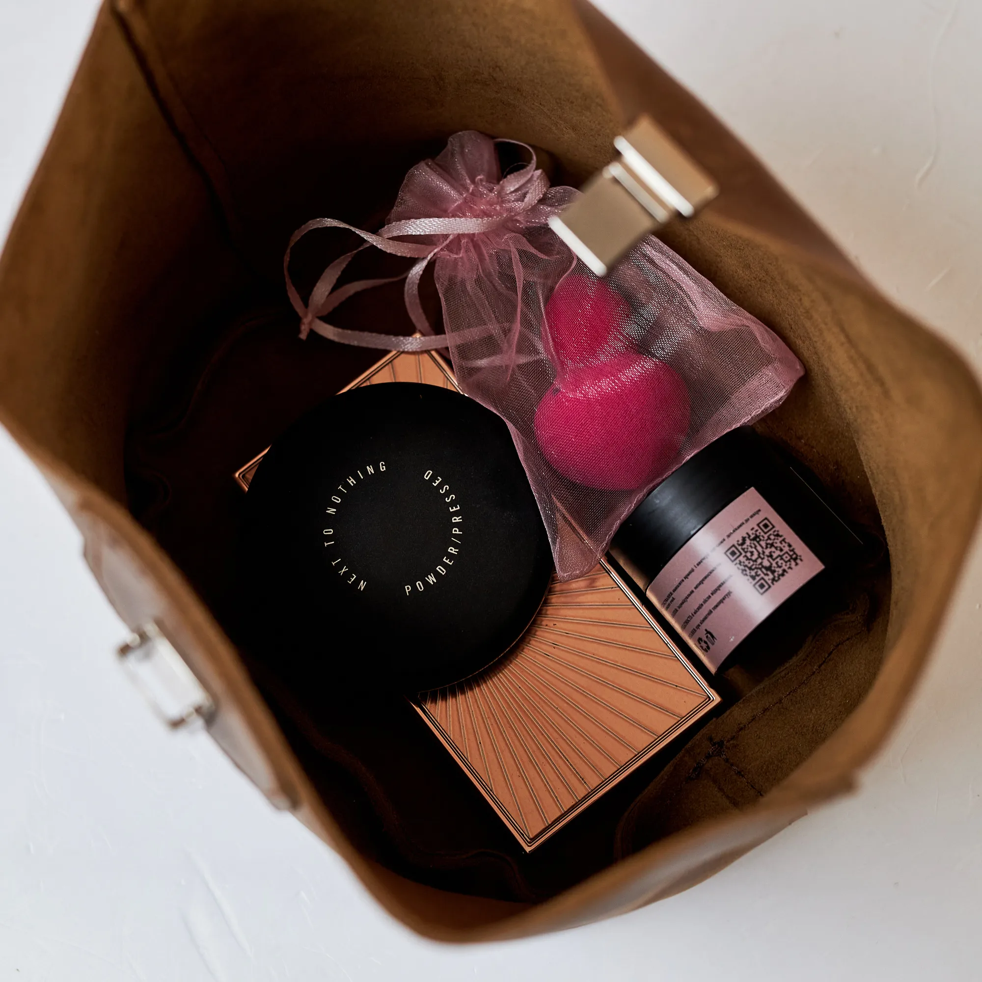 Cosmetic Bag - Image 9