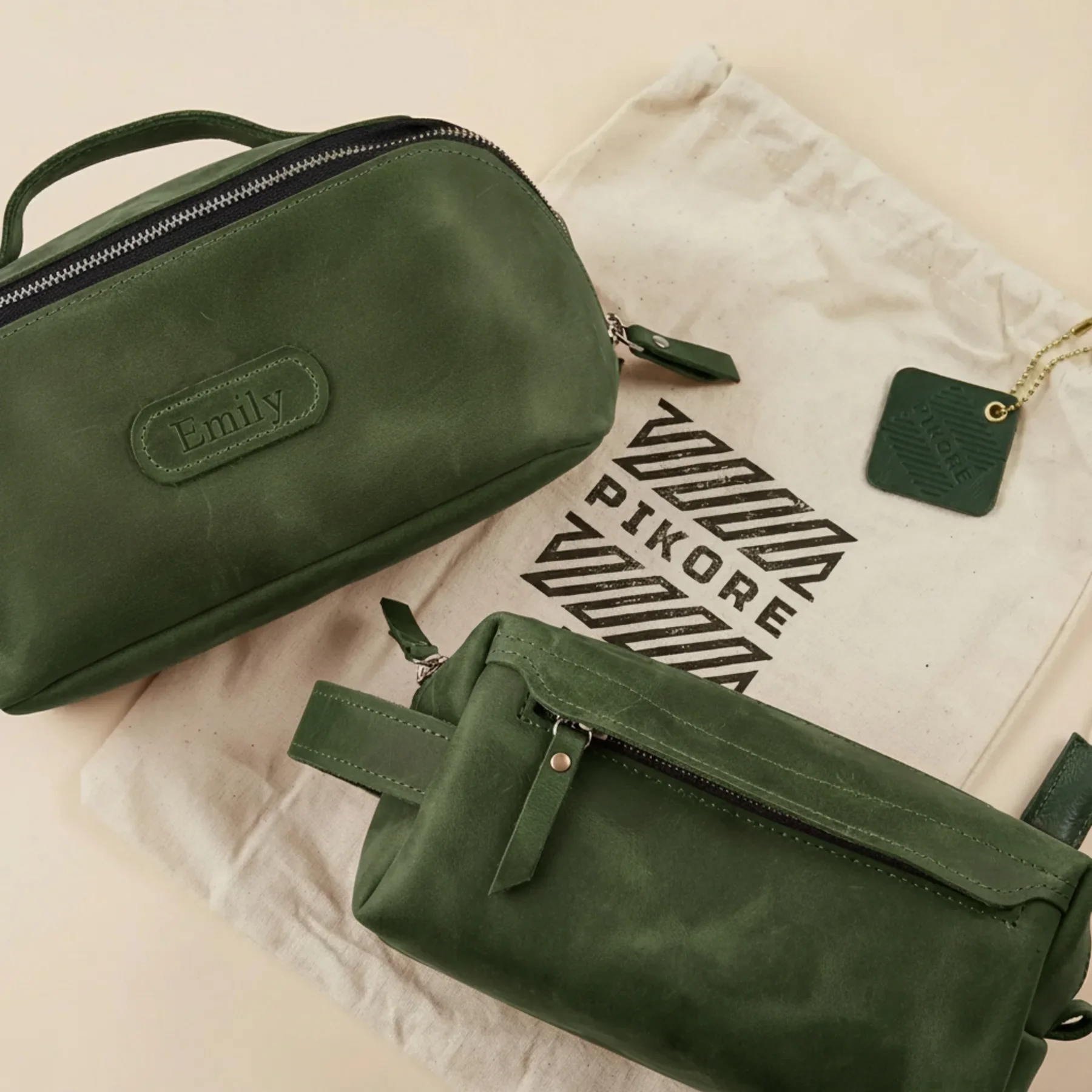 Couple's Toiletry Bag Gift Set - Image 12