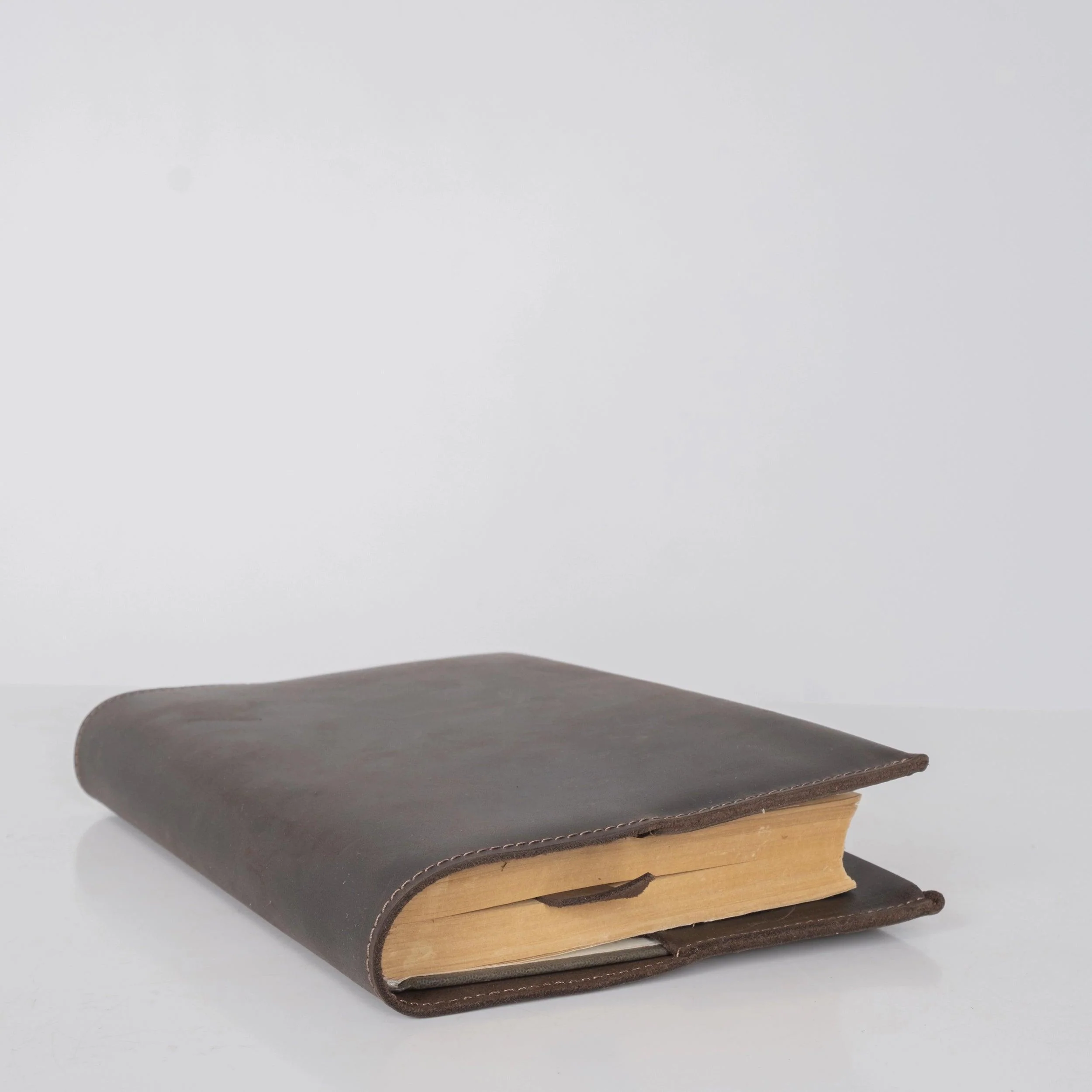 Book Cover Classic - Image 12