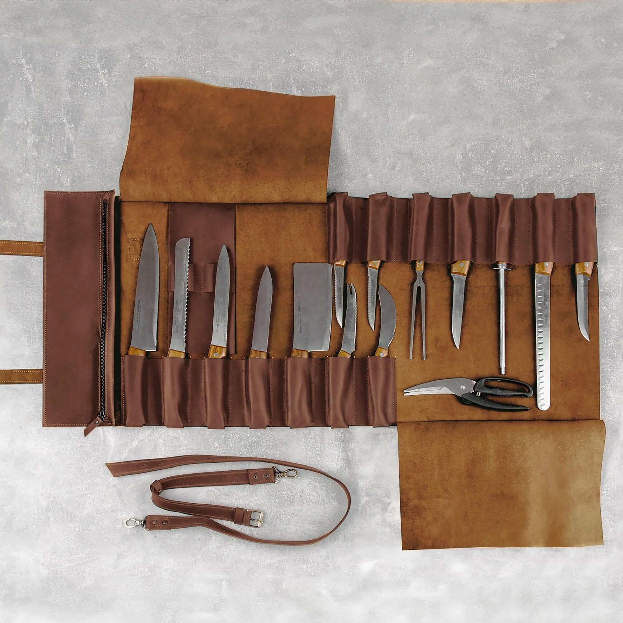 The Professional's Leather Knife Roll - Image 57