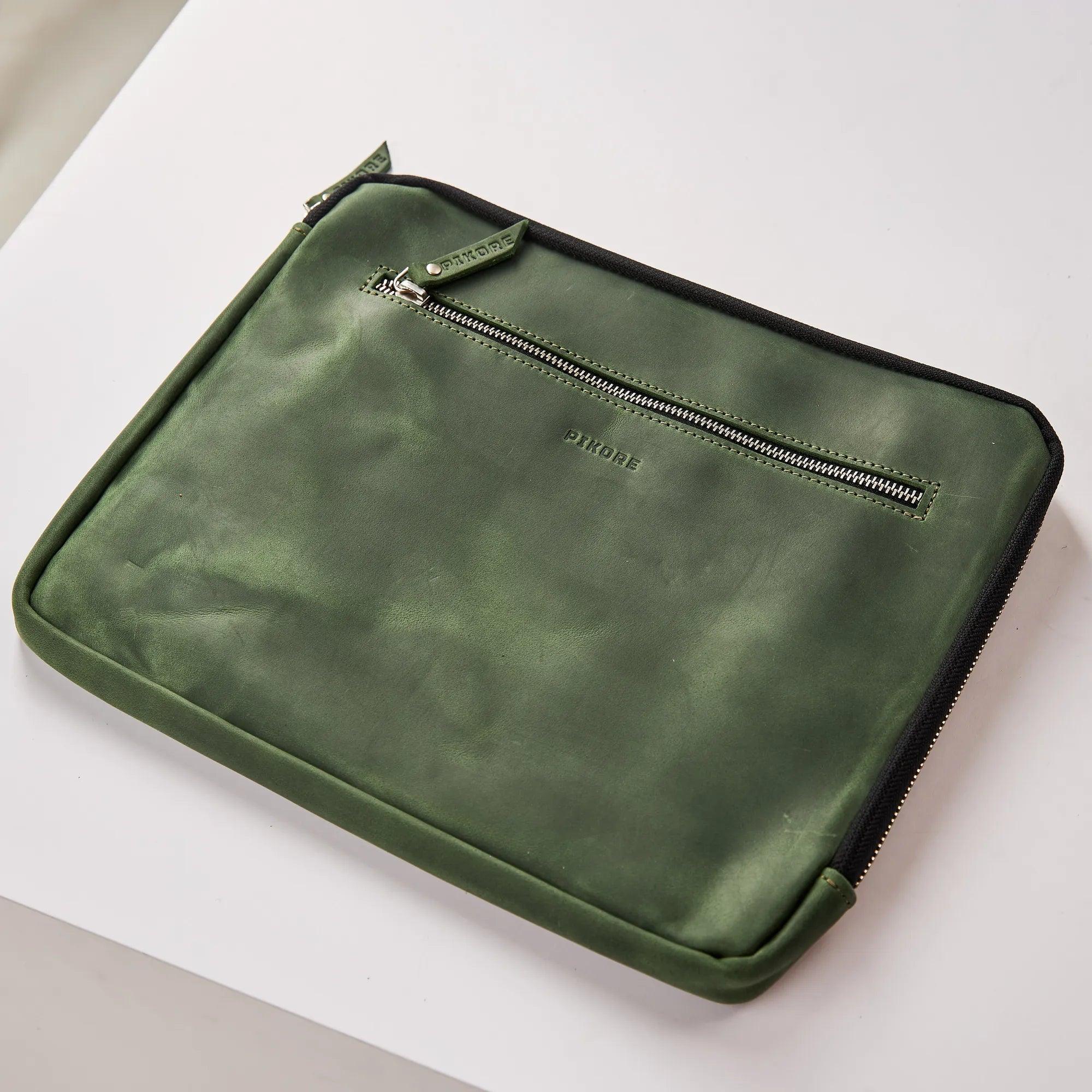 Leather Macbook Sleeve with Zipper - Image 15