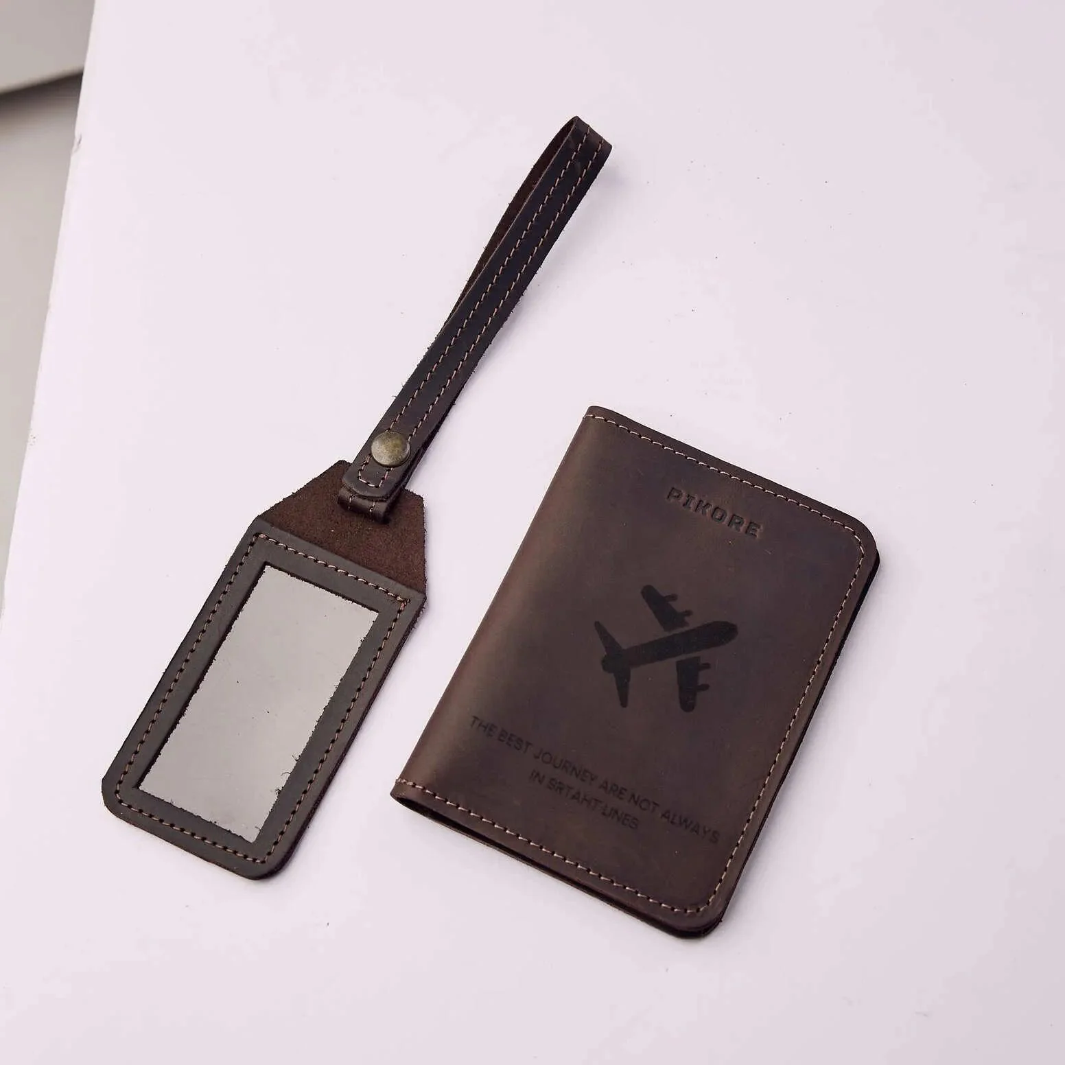 Passport Holder & Luggage tag - Image 13