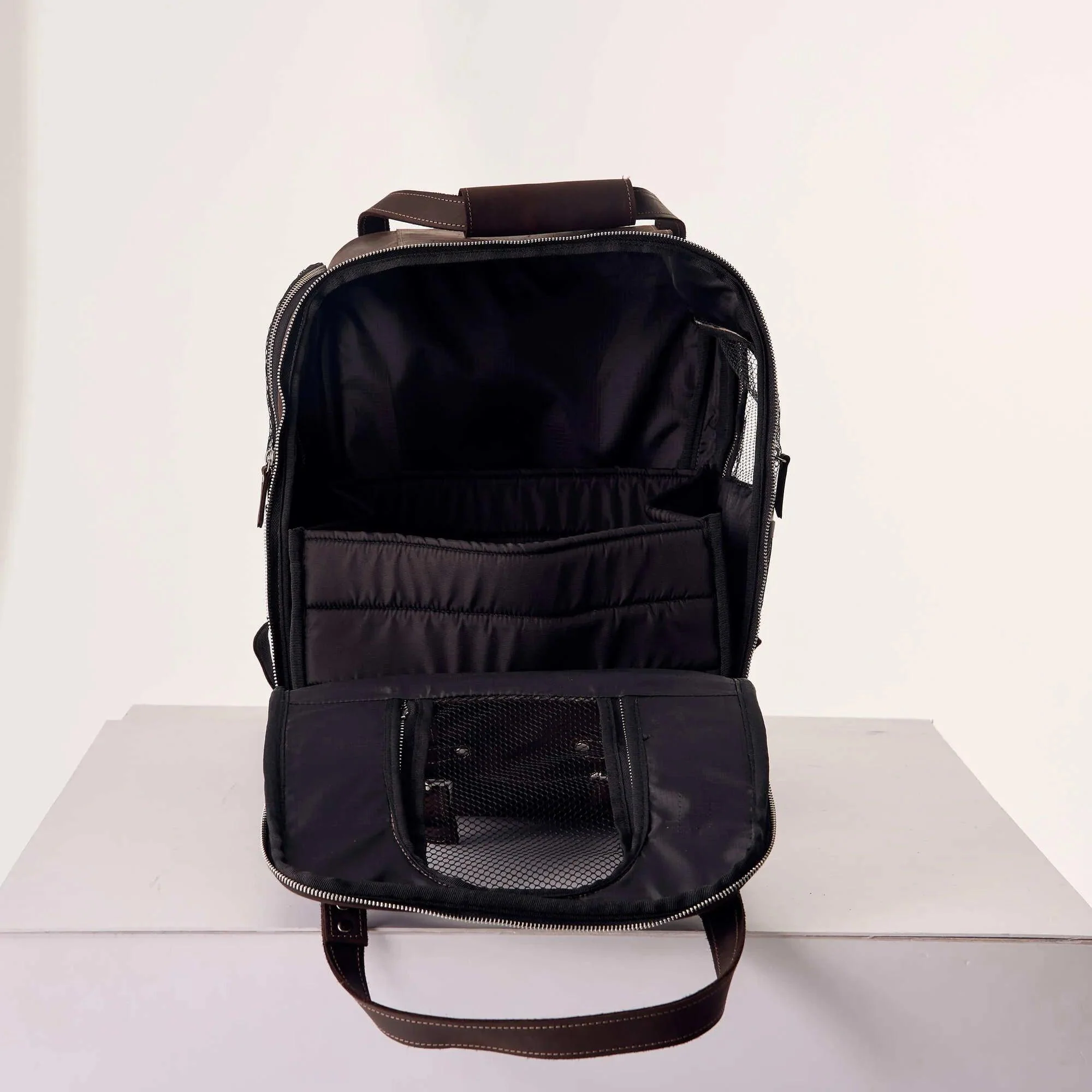 Leather Pet Backpack - Image 20