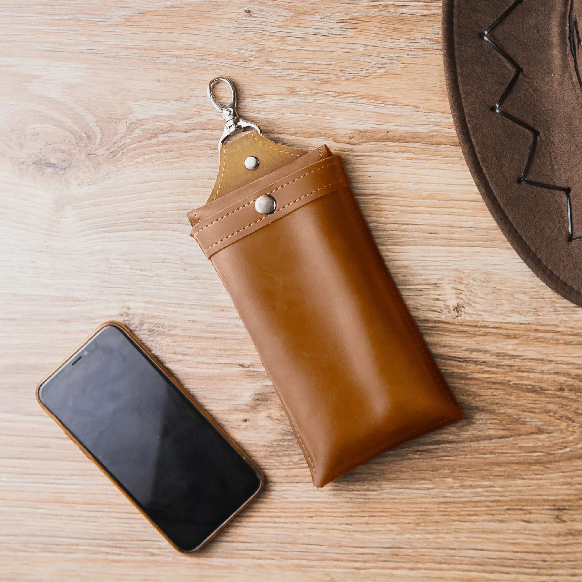 Saddle Phone Holder - Image 14