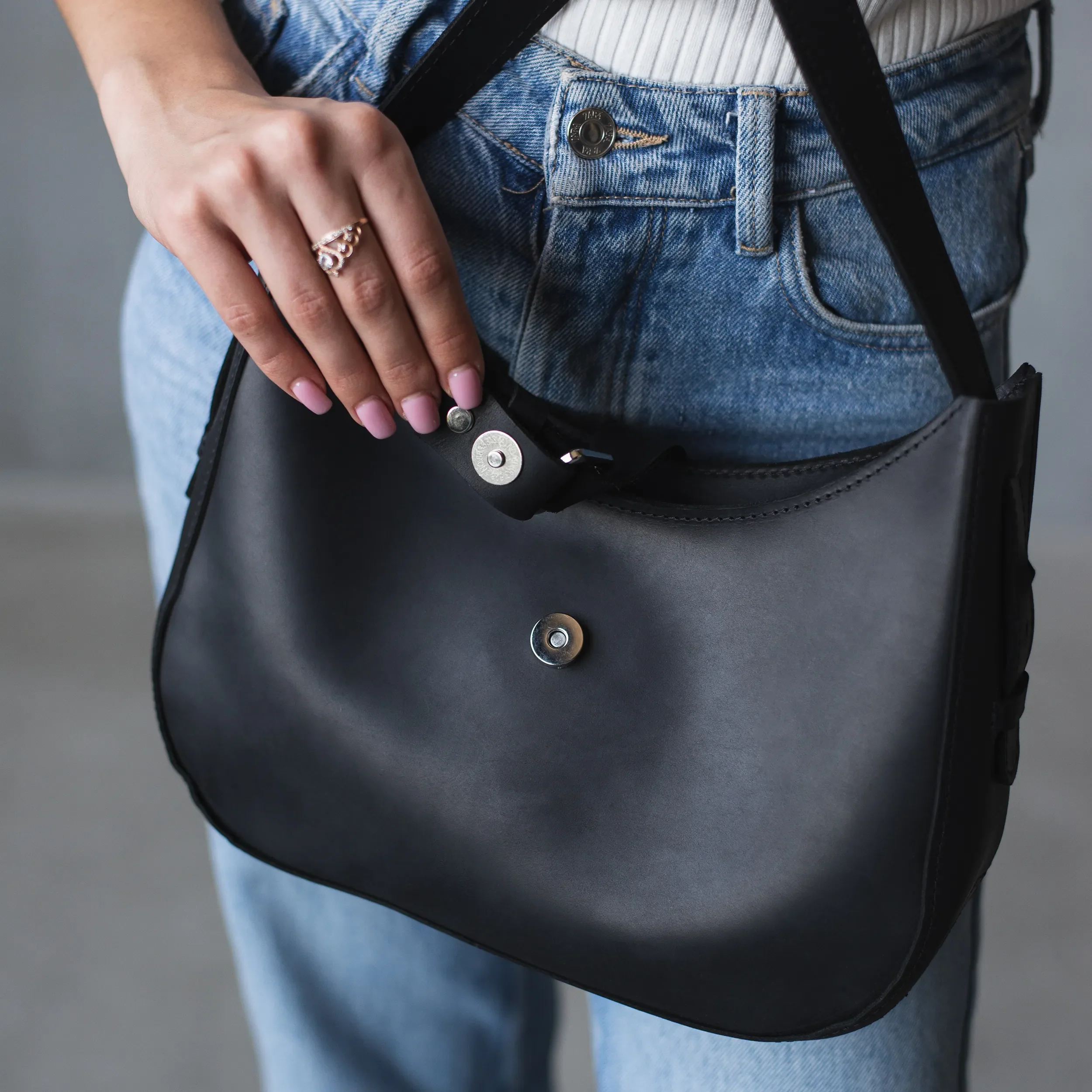 Shoulder Bag Moon - Image 13