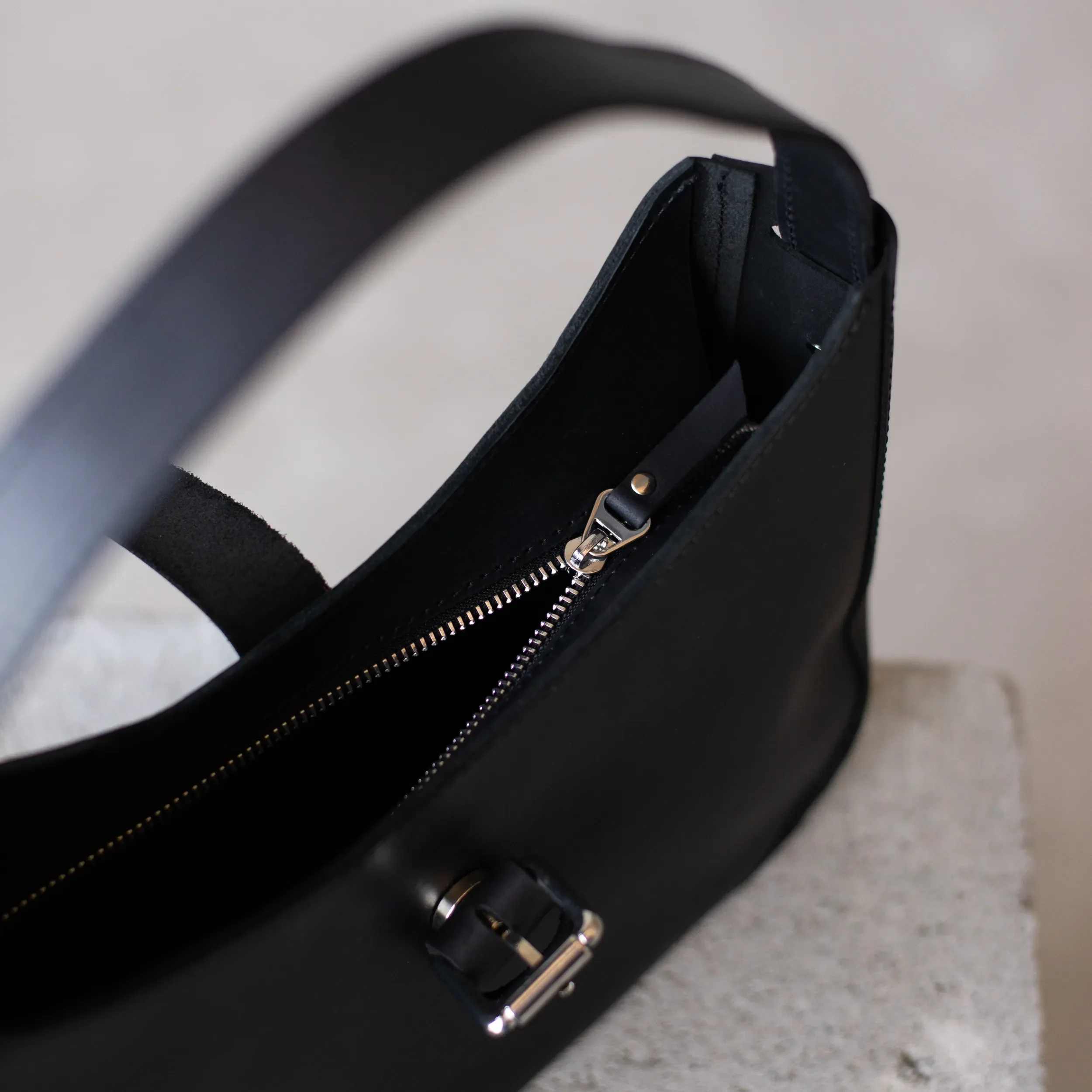 Shoulder Bag Moon - Image 17