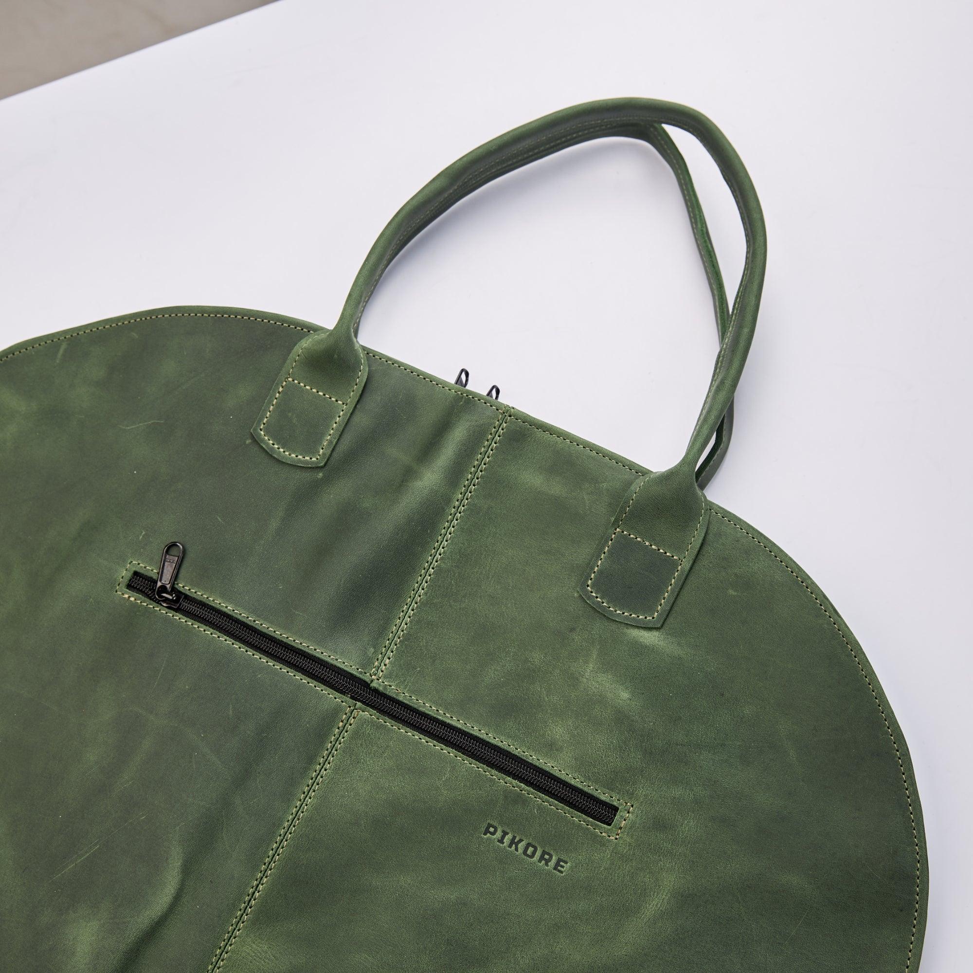 Suit Carrier - Image 19