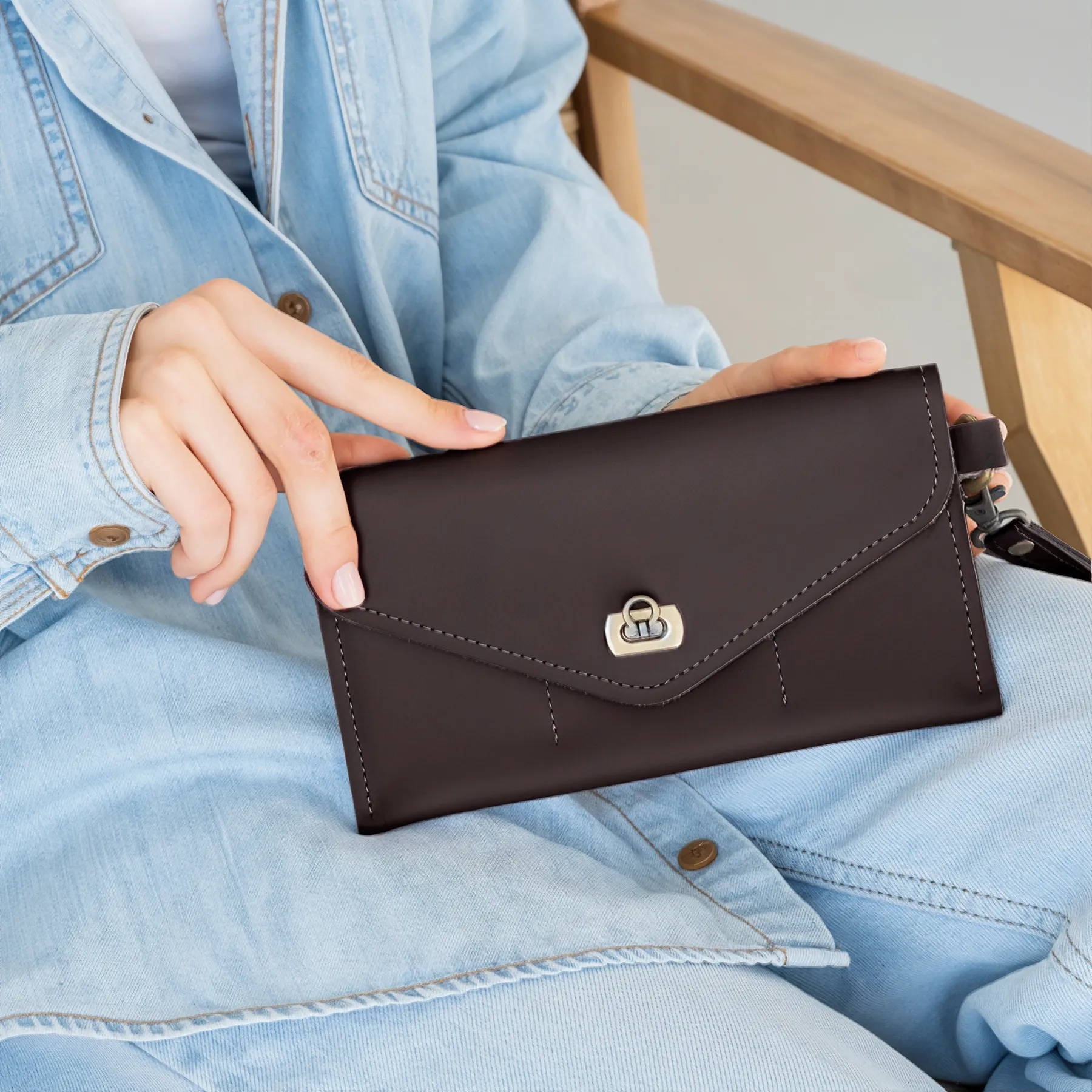Wristlet Wallet - Image 13