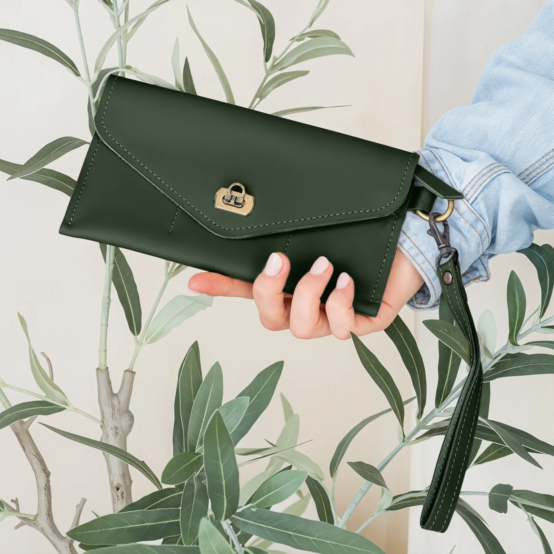 Wristlet Wallet - Image 15
