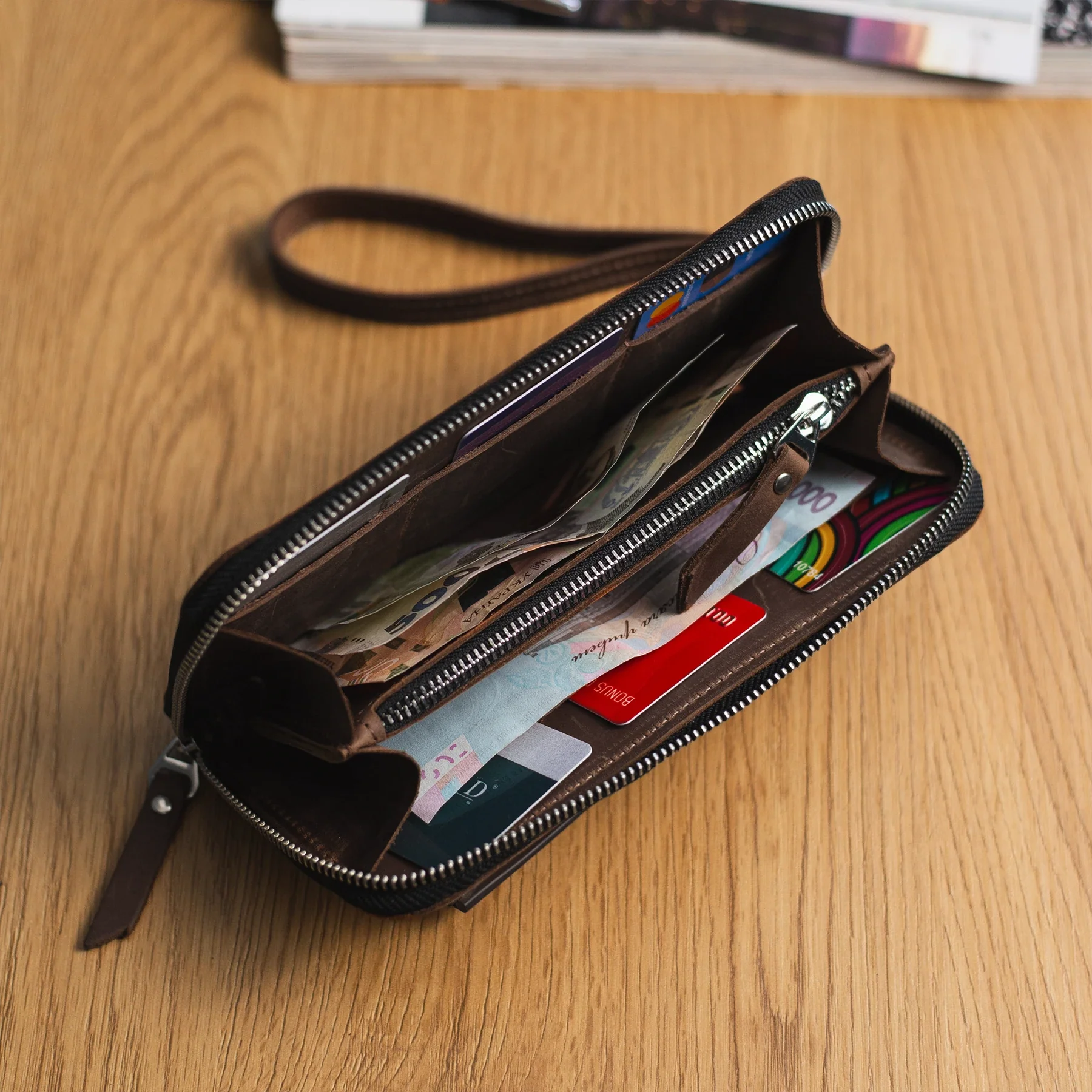 Long Zippered Wallet Lagom - Image 13